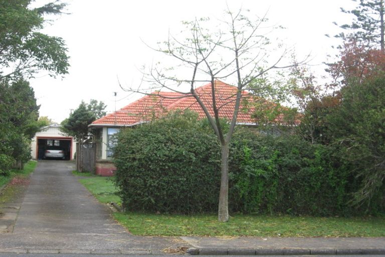 Photo of property in 28 Bowater Place, Manurewa, Auckland, 2102