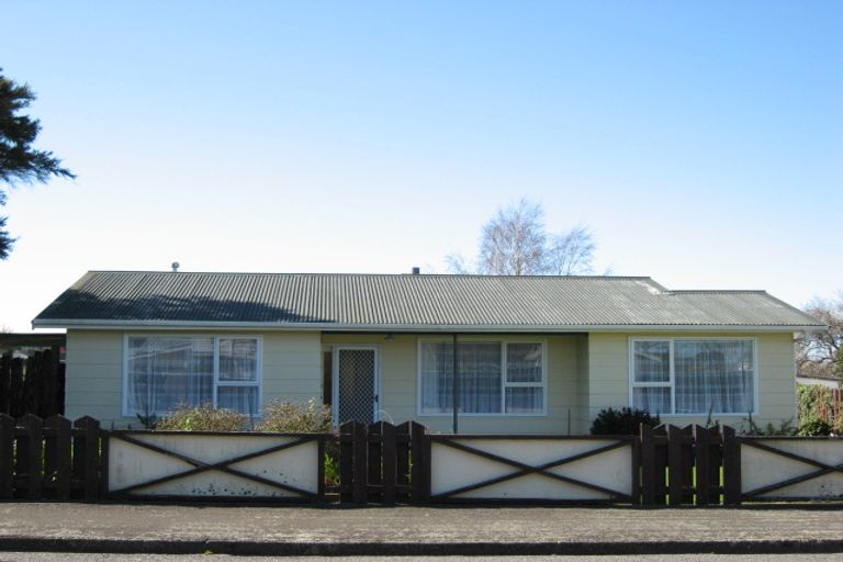 Photo of property in 3 Bell Street, Marton, 4710