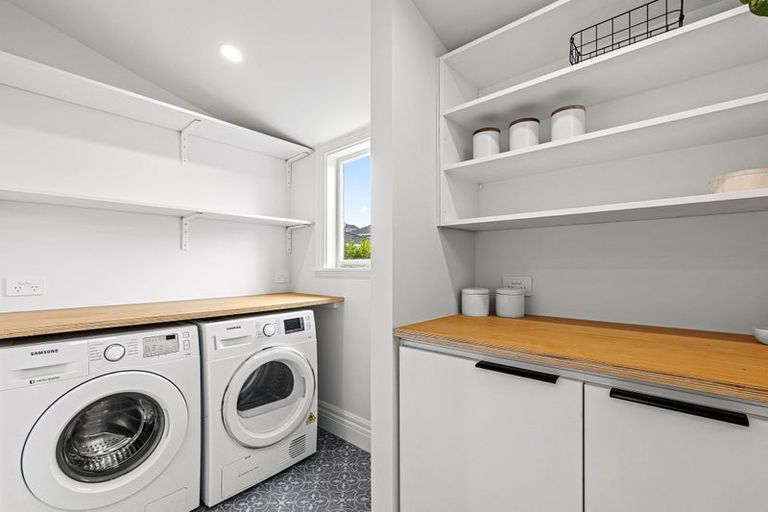 Photo of property in 1/156 Canon Street, Edgeware, Christchurch, 8013