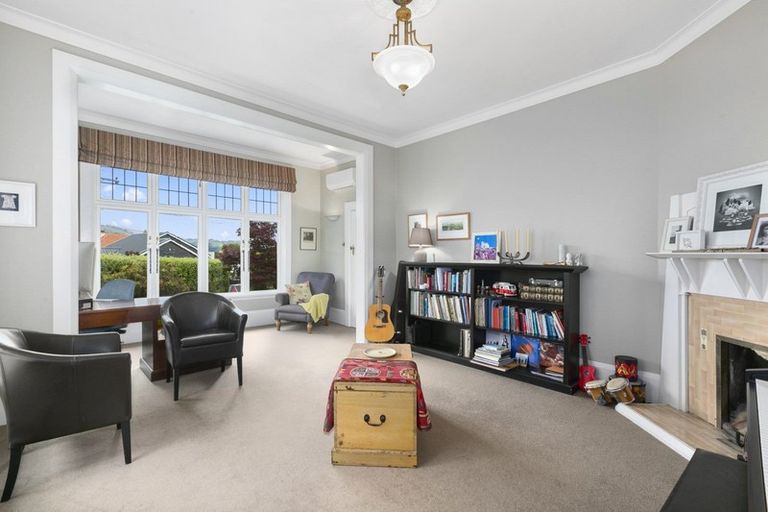 Photo of property in 27 Drivers Road, Maori Hill, Dunedin, 9010