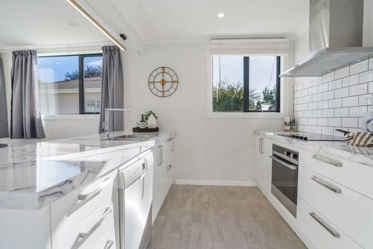 Photo of property in 52 Grange Street, Winton, 9720