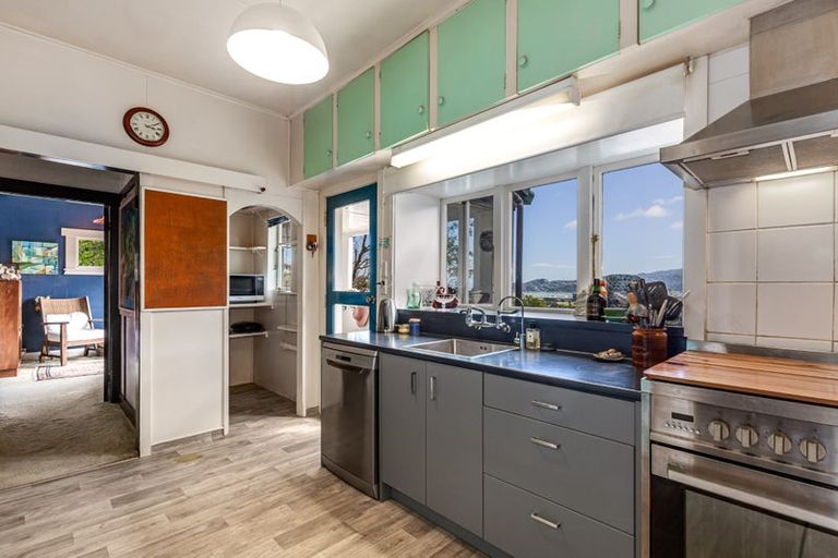 Photo of property in 2 Beacon Hill Road, Miramar, Wellington, 6022