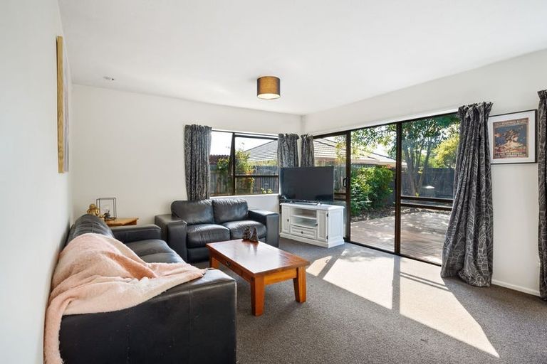 Photo of property in 1/54 Rookwood Avenue, New Brighton, Christchurch, 8083