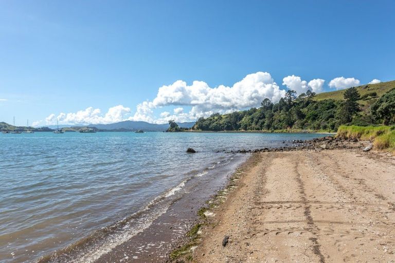 Photo of property in 343 Te Kouma Road, Te Kouma, Coromandel, 3581