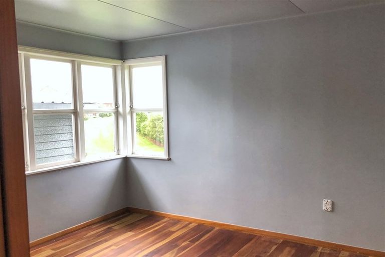 Photo of property in 64 Ruahine Street, Dannevirke, 4930