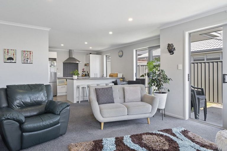 Photo of property in 70 Sentinel Avenue, Omokoroa, 3114