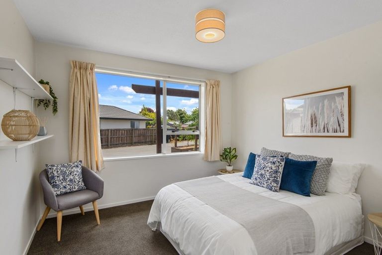 Photo of property in 29b Royal Park Drive, Parklands, Christchurch, 8083