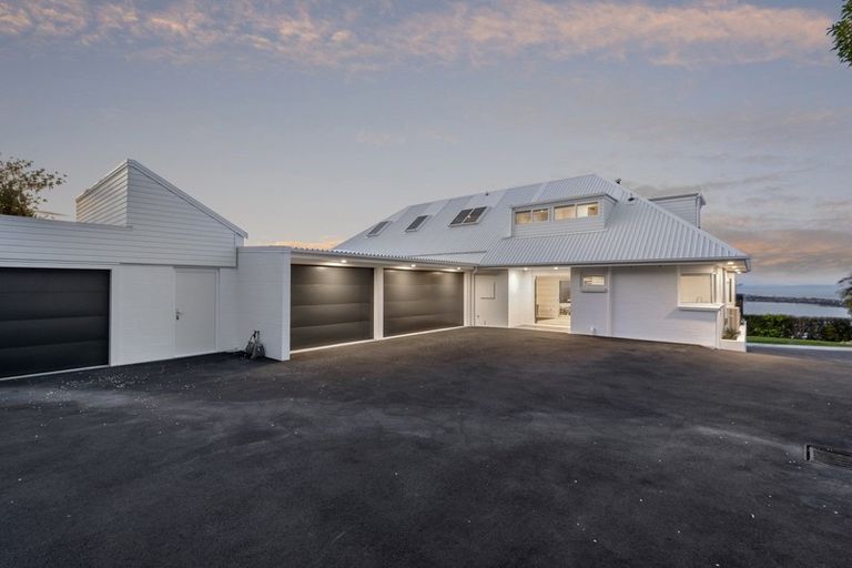 Photo of property in 27 Assisi Street, Mount Pleasant, Christchurch, 8081