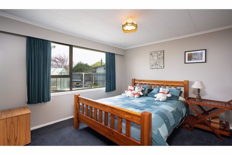 Photo of property in 10a Penelope Place, Casebrook, Christchurch, 8051
