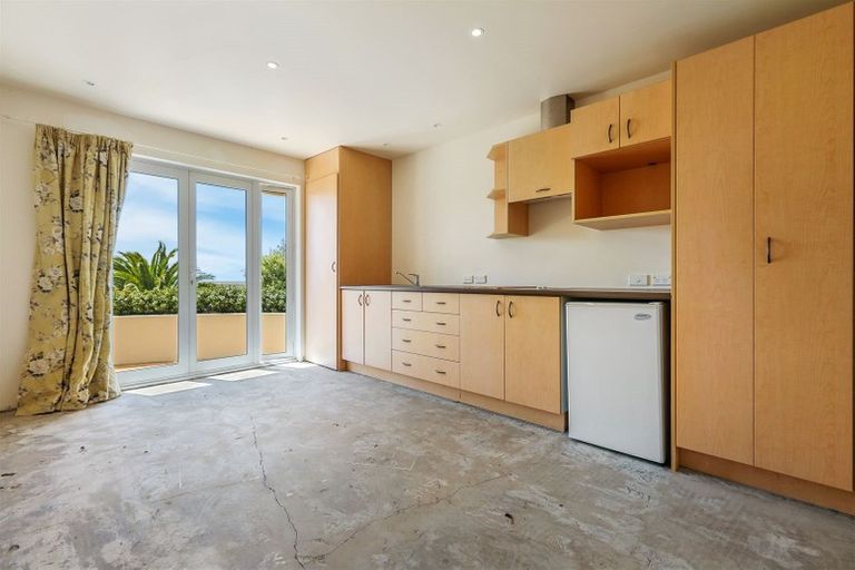 Photo of property in 7 Gardenhill Lane, Redcliffs, Christchurch, 8081