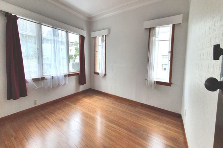 Photo of property in 433 Mount Albert Road, Mount Roskill, Auckland, 1041