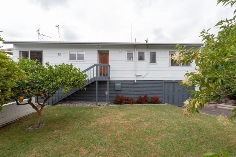 Photo of property in 7 Anderson Road, Deanwell, Hamilton, 3206