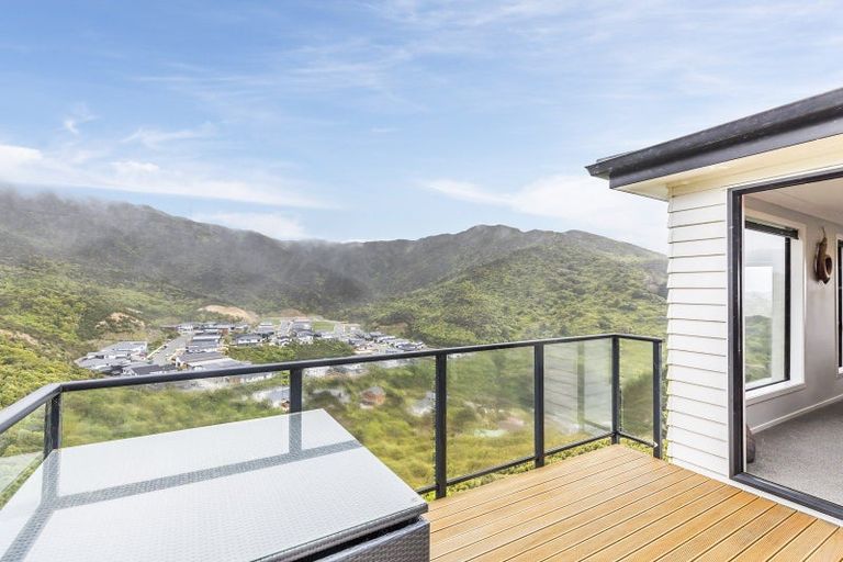 Photo of property in 98 Downing Street, Crofton Downs, Wellington, 6035