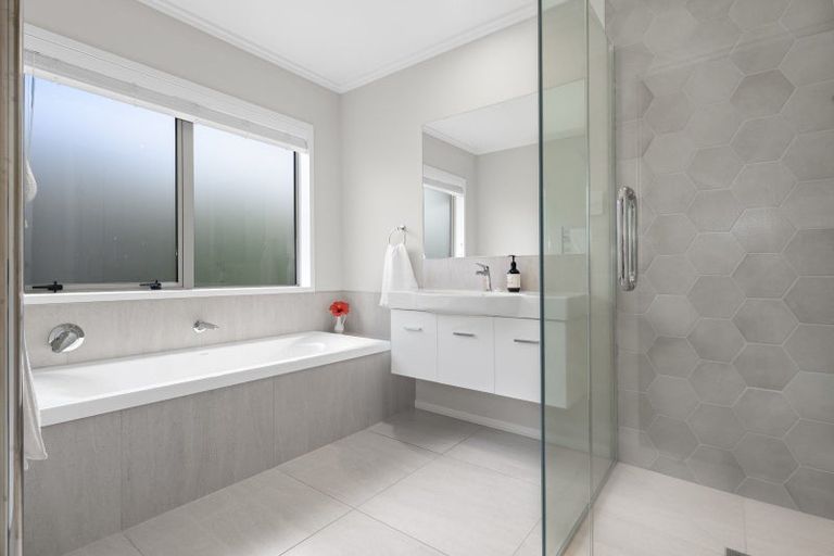 Photo of property in 23 Hansard Place, Bethlehem, Tauranga, 3110