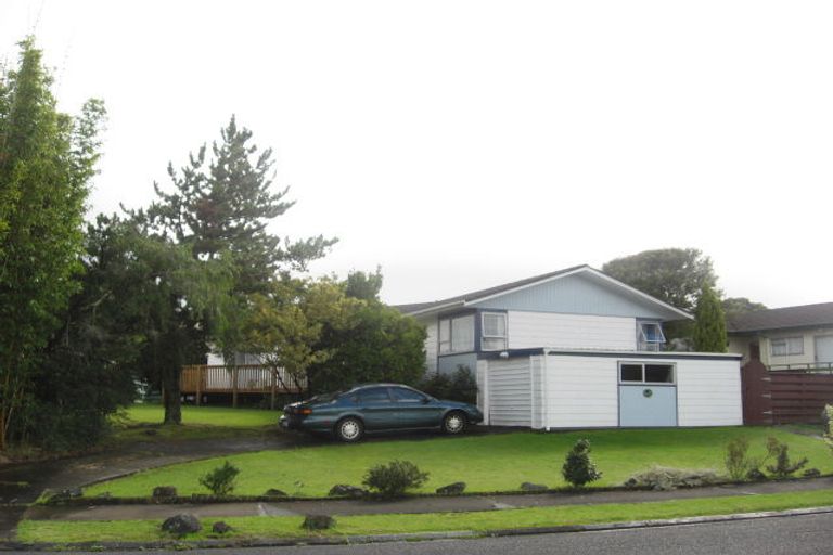 Photo of property in 48 Marvon Downs Avenue, Pakuranga Heights, Auckland, 2010