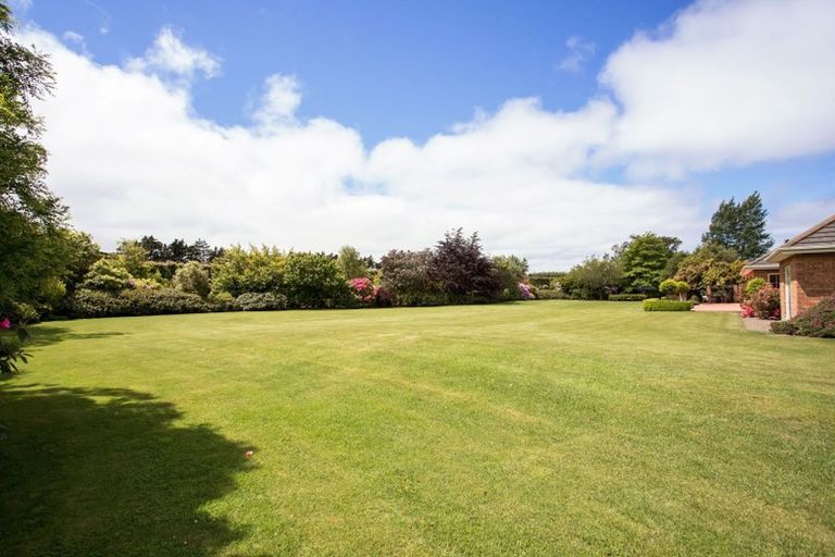 Photo of property in 518 Pound Road, Yaldhurst, Christchurch, 7676