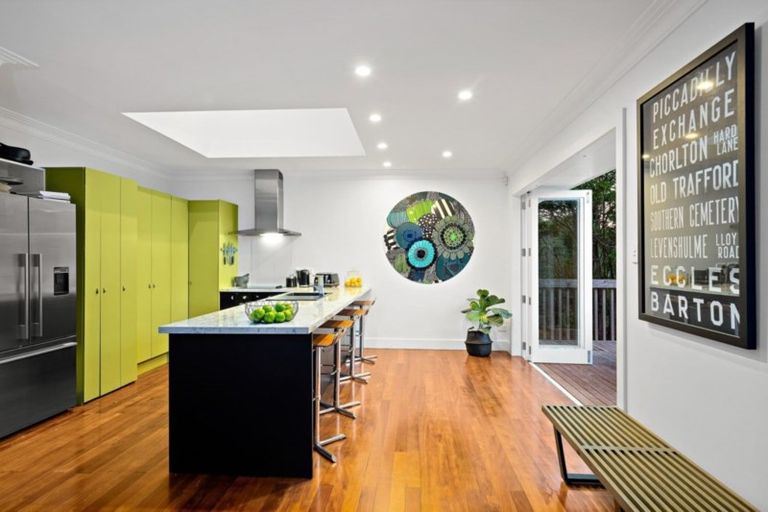 Photo of property in 16 Mahurangi East Road, Snells Beach, Warkworth, 0982