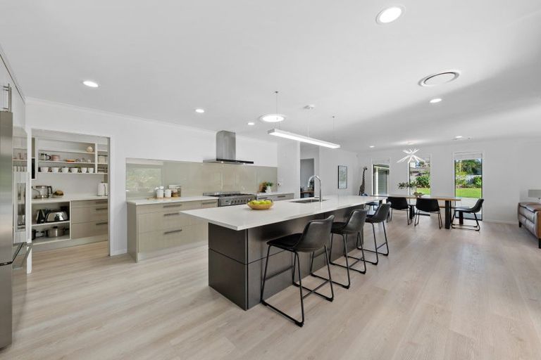 Photo of property in 11 Meadowbrook Place, Buckland, Pukekohe, 2677