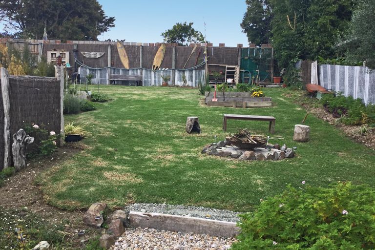 Photo of property in 9 Marshall Road, Kaiwaka, 0573