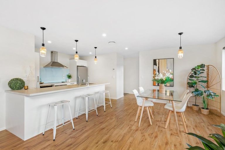 Photo of property in 44 Risinghurst Terrace, Lower Shotover, Queenstown, 9304