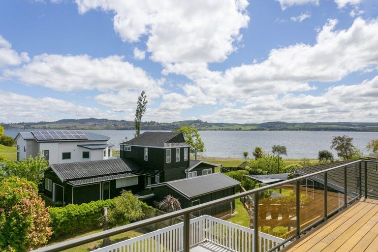 Photo of property in 71 Rainbow Drive, Rainbow Point, Taupo, 3330