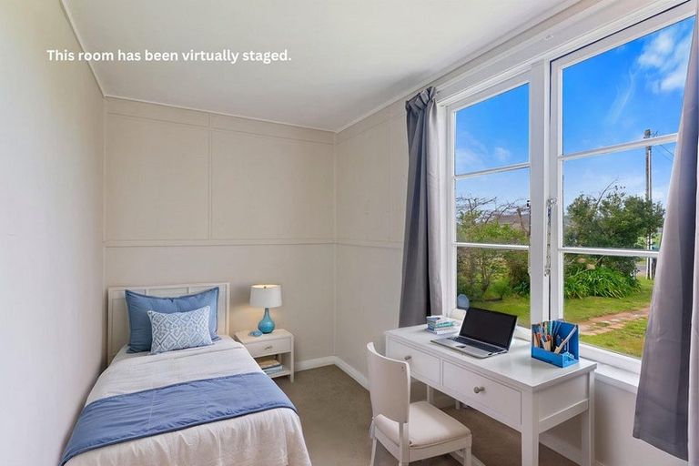 Photo of property in 674 Waikawa Beach Road, Waikawa Beach, Levin, 5573