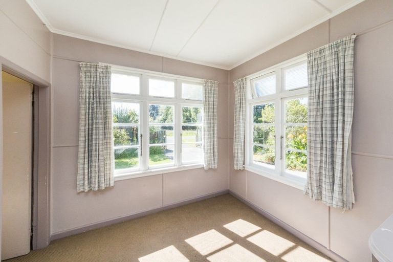 Photo of property in 1369 Tangimoana Road, Tangimoana, Palmerston North, 4473