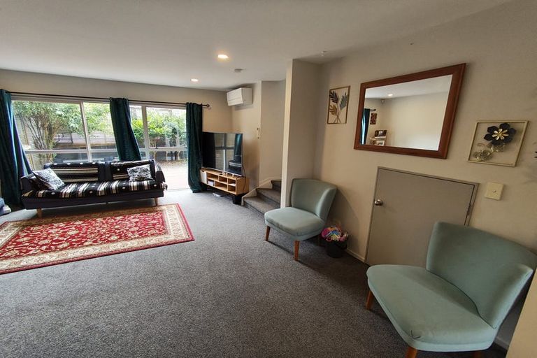 Photo of property in 9/206 Manuka Road, Bayview, Auckland, 0629