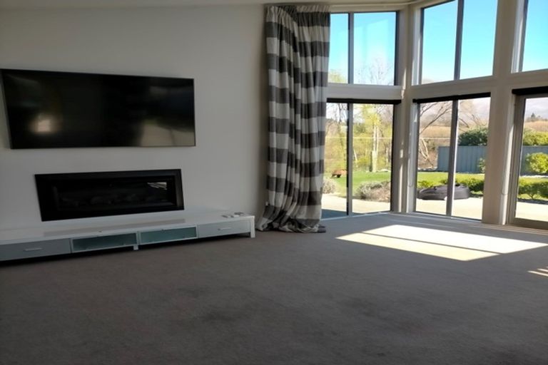 Photo of property in 7 Walnut Grove, Alexandra, 9320