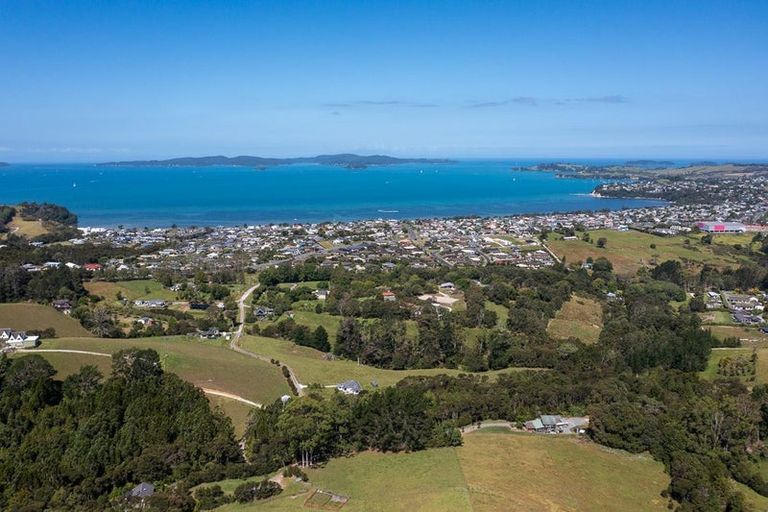 Photo of property in 27 Lett Road, Snells Beach, 0920