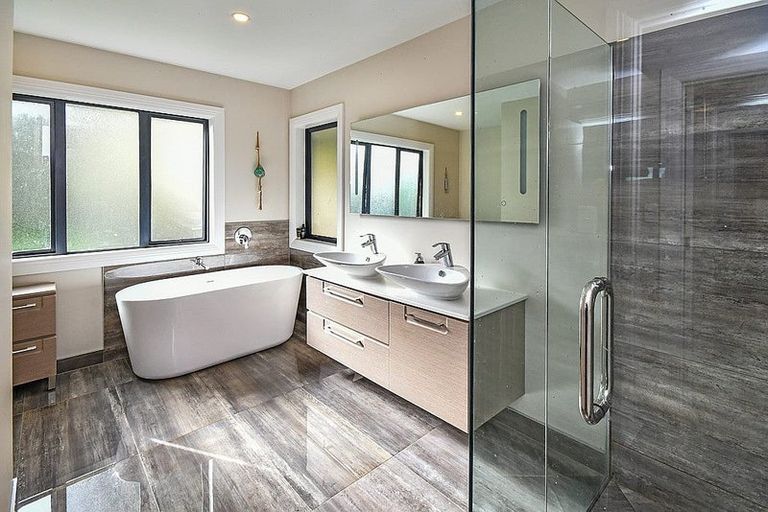 Photo of property in 430 Twilight Road, Brookby, Manurewa, 2576