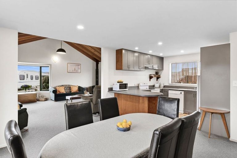 Photo of property in 47 Frye Crescent, Albert Town, Wanaka, 9305