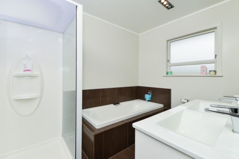 Photo of property in 32 Burns Street, Leamington, Cambridge, 3432