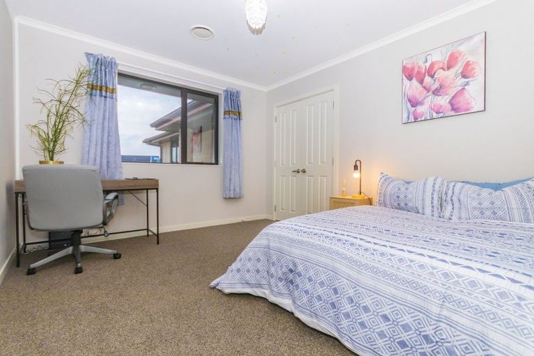 Photo of property in 55 Liberty Grove, Kelvin Grove, Palmerston North, 4414