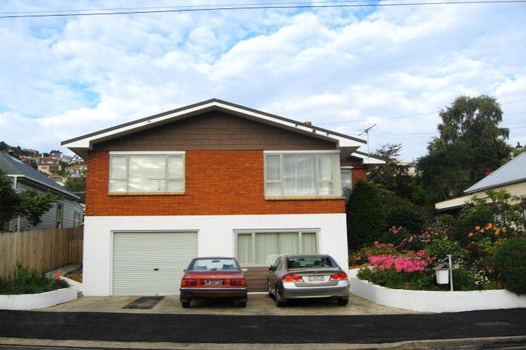 Photo of property in 15 Hazel Avenue, Caversham, Dunedin, 9012