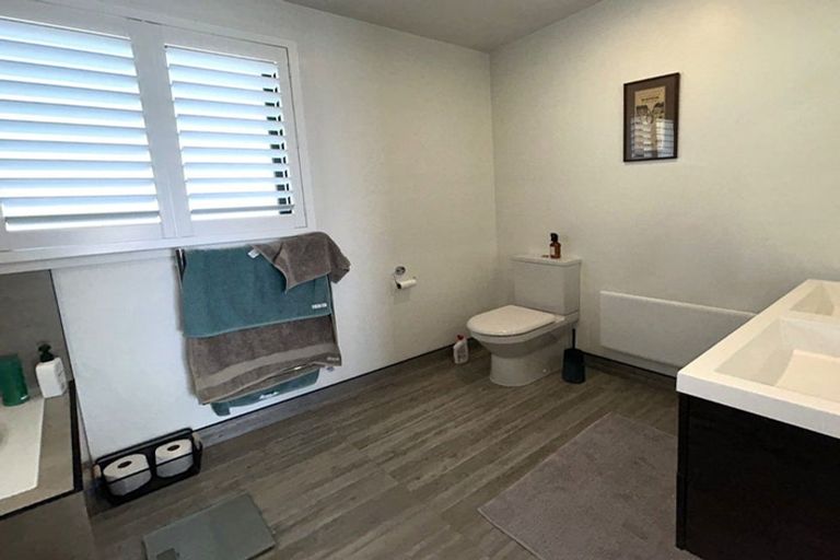 Photo of property in 1 Koura Road, Atawhai, Nelson, 7010