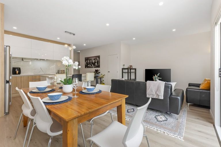 Photo of property in 10b Nellie Drive, Kumeu, 0810