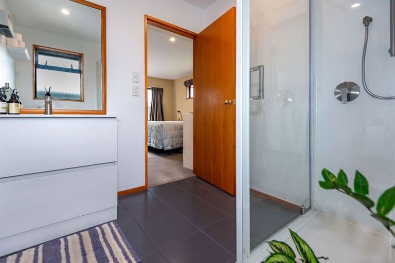 Photo of property in 9 Blue Gum Place, New Brighton, Christchurch, 8083