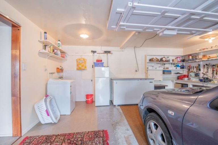 Photo of property in 1 Lanes Road, Bridge Hill, Alexandra, 9320