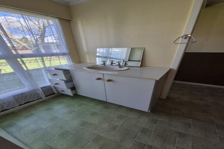 Photo of property in 64 Roslin Street, Tokoroa, 3420