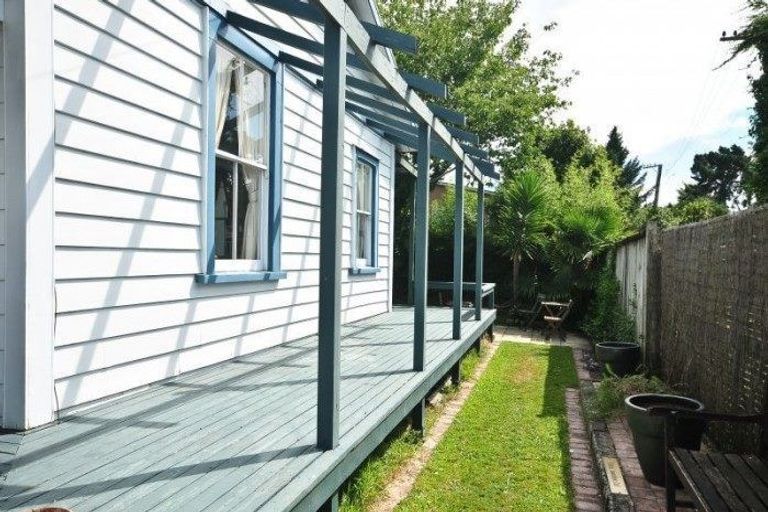 Photo of property in 933 Heaphy Terrace, Fairfield, Hamilton, 3214