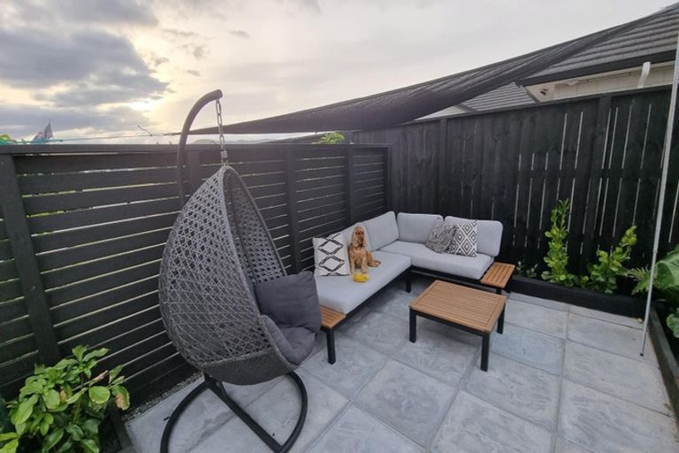 Photo of property in 128 Kupe Drive, Whitianga, 3510