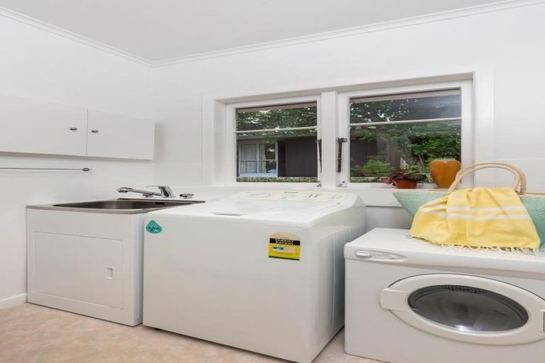 Photo of property in 53 Hillcrest Avenue, Hillcrest, Rotorua, 3015