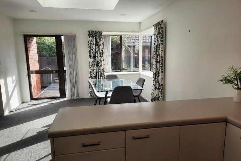 Photo of property in 2 Barrington Street, Somerfield, Christchurch, 8024