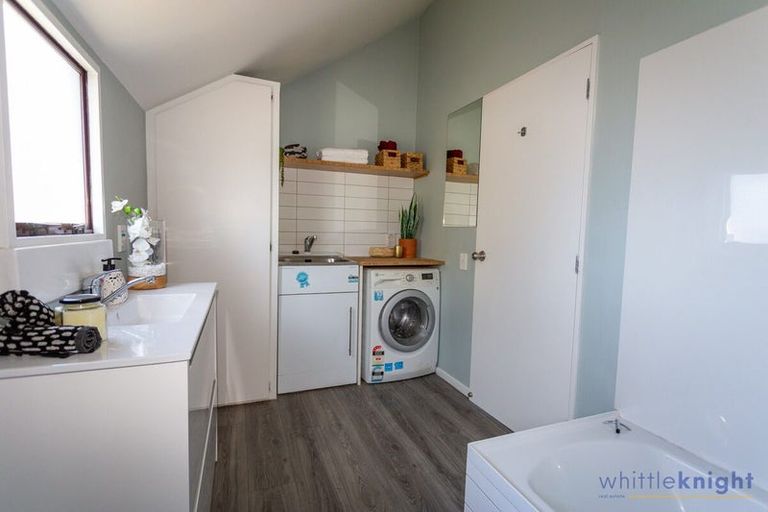 Photo of property in 3/16 Derby Street, St Albans, Christchurch, 8014