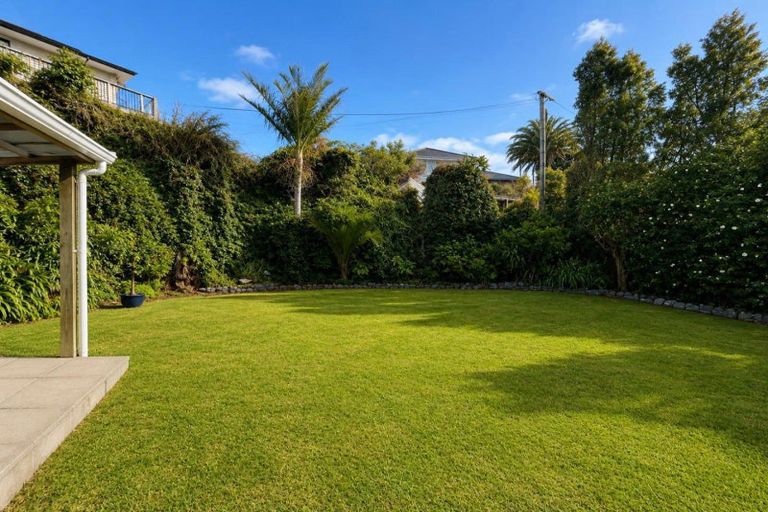 Photo of property in 22 Frankley Road, Westown, New Plymouth, 4310