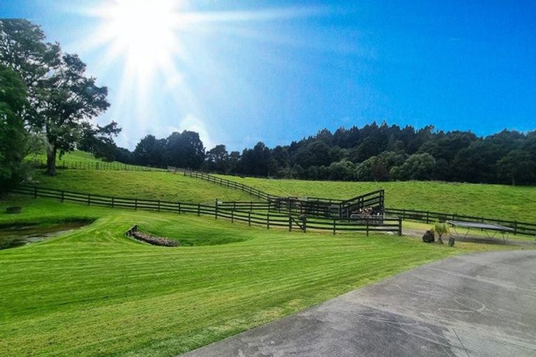 Photo of property in 37 Day Road, Wellsford, 0974