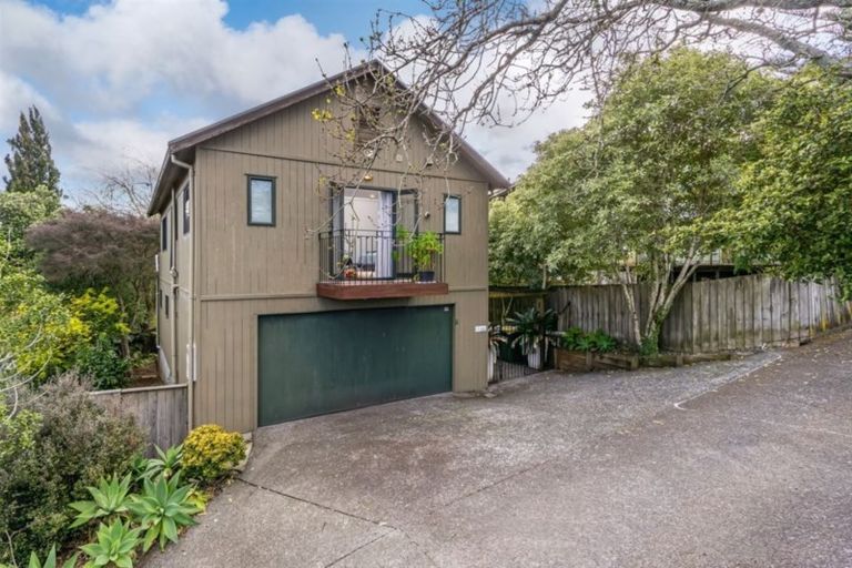 Photo of property in 123b Colwill Road, Massey, Auckland, 0614