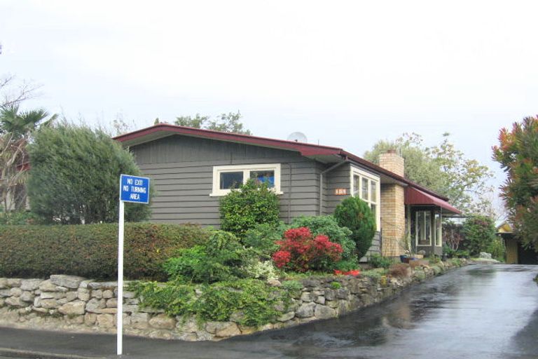 Photo of property in 15a Enfield Road, Hospital Hill, Napier, 4110