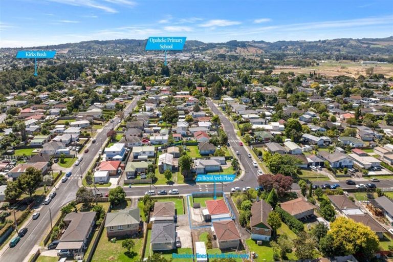 Photo of property in 1/7 Royal Arch Place, Rosehill, Papakura, 2113